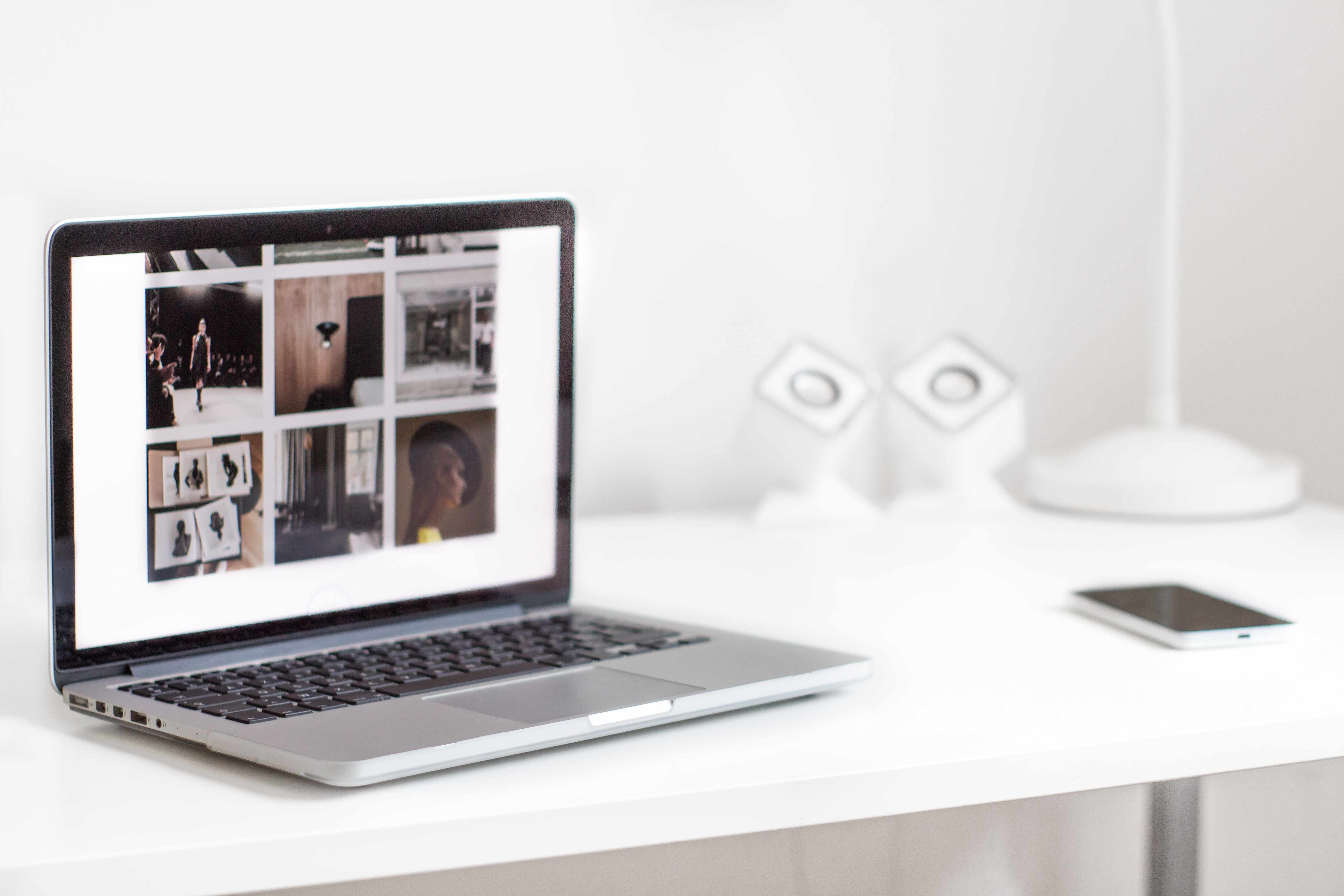 nordwood-themes-Cli7eZZzfyM-unsplash (1) spyslide webcam cover